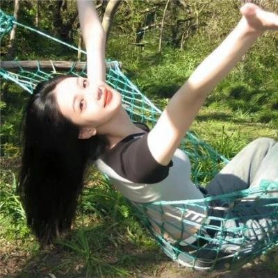 10号舱里的女人